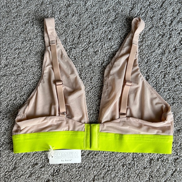 Aerie Smoothez Mesh Plunge Bralette Wireless Triangle Bra Nude Green Size M NEW - Picture 7 of 10